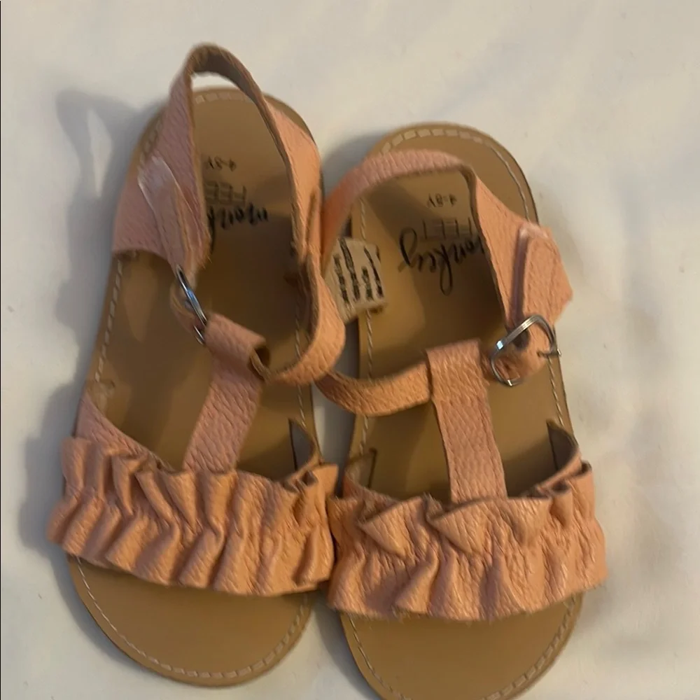 Stylish Pink Kids Sandals‎